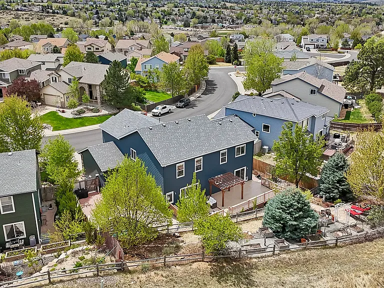 21665 Mount Elbert Pl — Photo 42