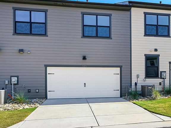 325 Ardmore Dr
