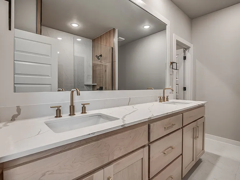 11337 N Blackwelder Ave #2B — Photo 11