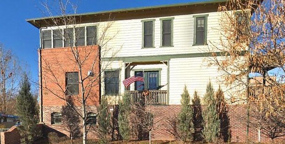 1st image of 1903 W Lilley Ave