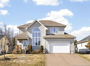 75 Savannah Dr, Moncton, NB E1A 0J5