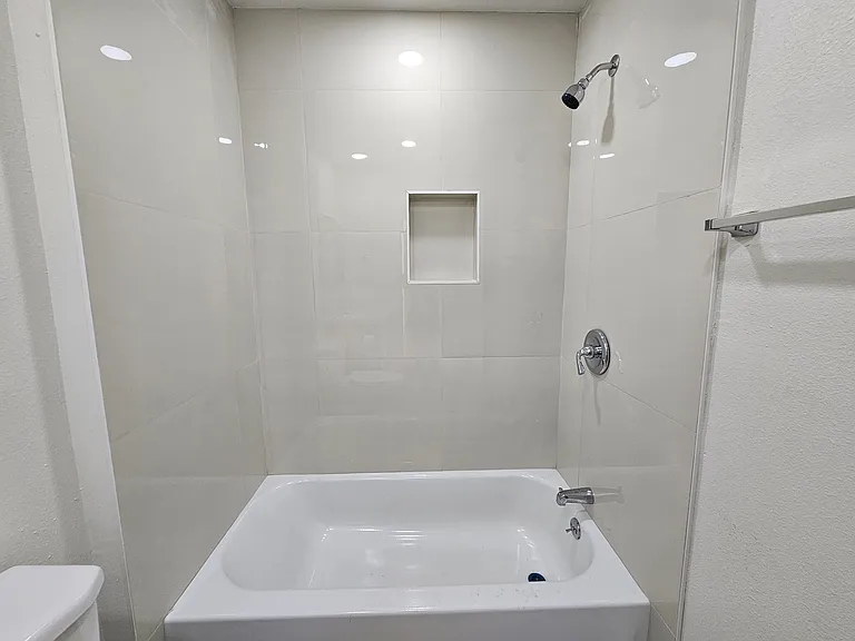 12511 Sunswept Ave #4 — Photo 11