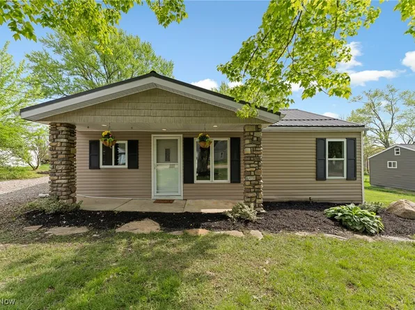 548 51st St SW, Canton, OH 44706