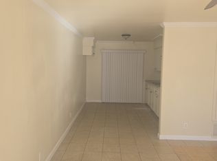 224 N Valley View Dr #224, Hemet, CA 92543