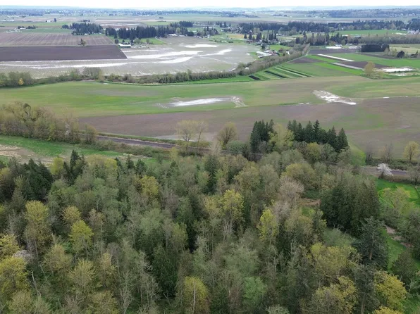 17584 Allen Road, Bow, WA 98232