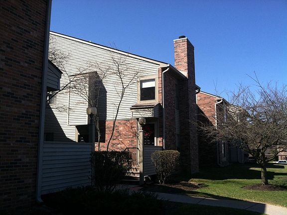 3rd image of 21720 Indian Creek Dr #1