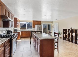 213 Avocet Ct, Foster City, CA 94404