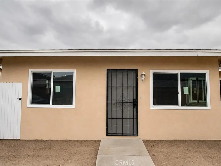 2212 N Continental Ave #A — Photo 1