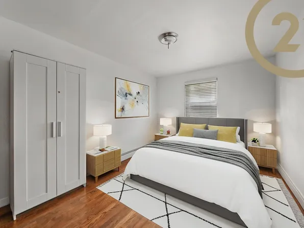 1489 East 10th Street image 2 of 22