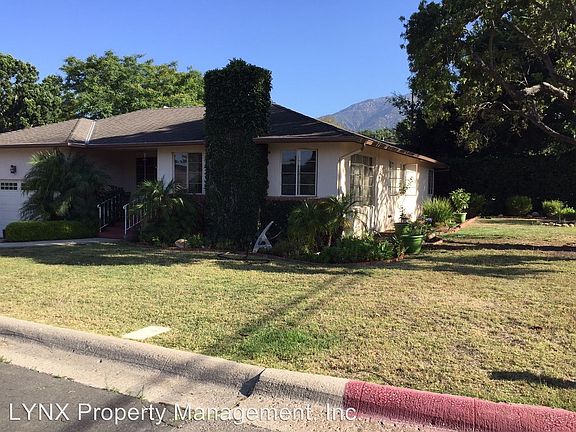 3rd image of 3072 Calle Fresno