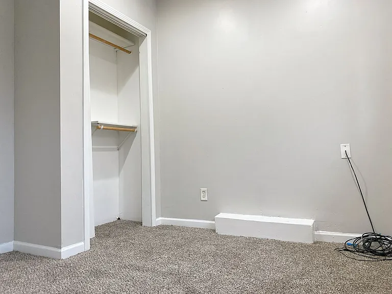 4420 N 48th St — Photo 15