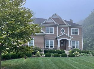 7385 Harriott Rd, Dublin, OH 43017