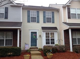 6035 Cougar Ln, Charlotte, NC 28269