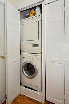 Rented by LG Fairmont Group | media 82