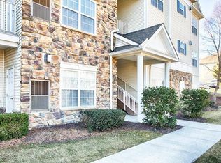 302 Waterford Ter, Williams Twp, PA 18042