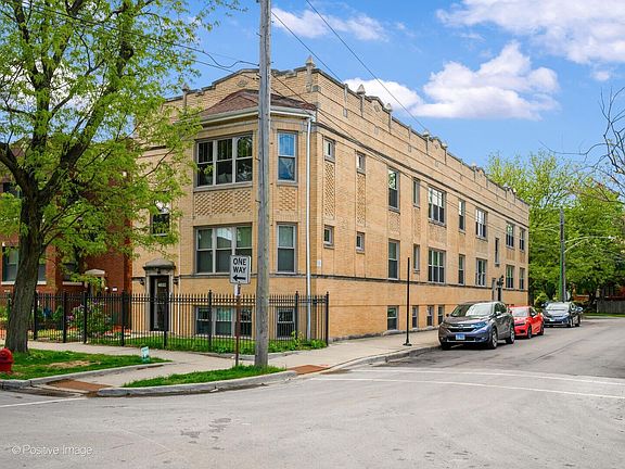 2nd image of 4650 N Karlov Ave APT 2