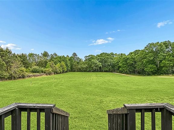 3rd image of 30381 Woodrow Magee Rd