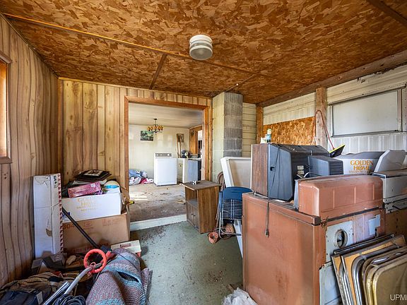 4th image of 35698 Tapiola Rd