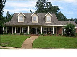 1st image of 276 Woodland Brook Dr