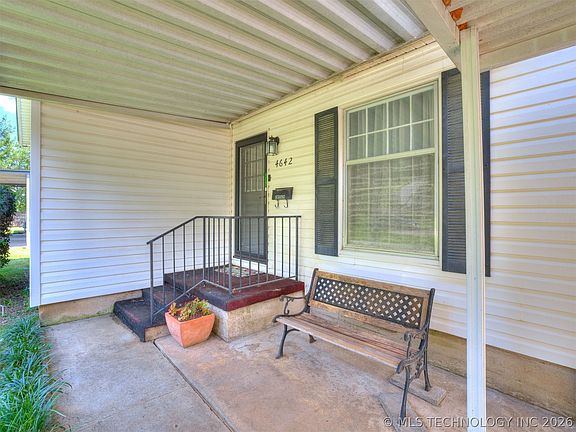 4th image of 4642 E 14th Pl