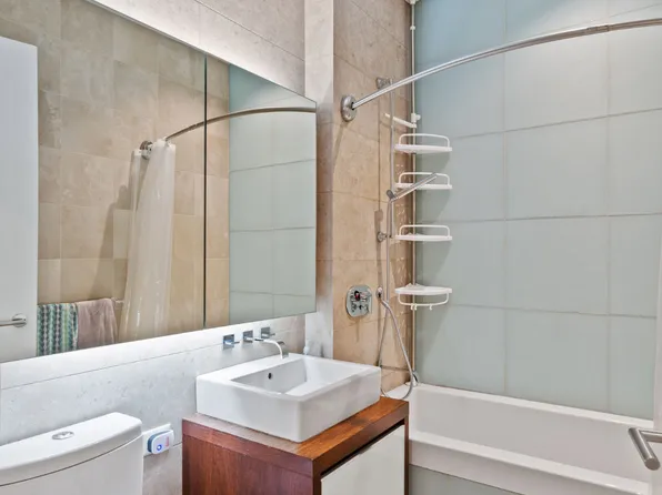 247 West 46th Street image 8 of 14