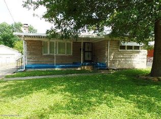 7915 Bluebonnet Rd, Louisville, KY 40258