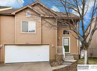 18903 K St, Omaha, NE 68135