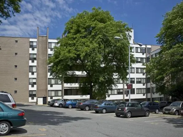 1455 Commonwealth Ave APT 506, Brighton, MA 02135