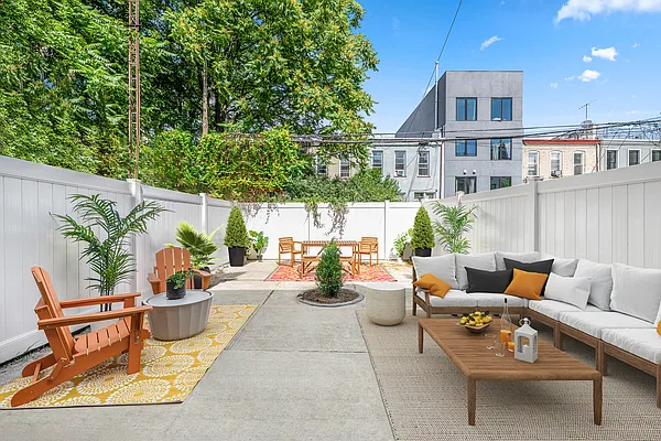 Rented by Purple Stone Realty LLC | media 1