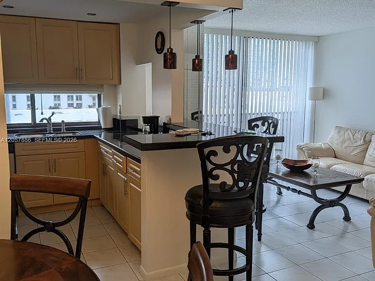 16909 N Bay Rd #718 — Photo 5