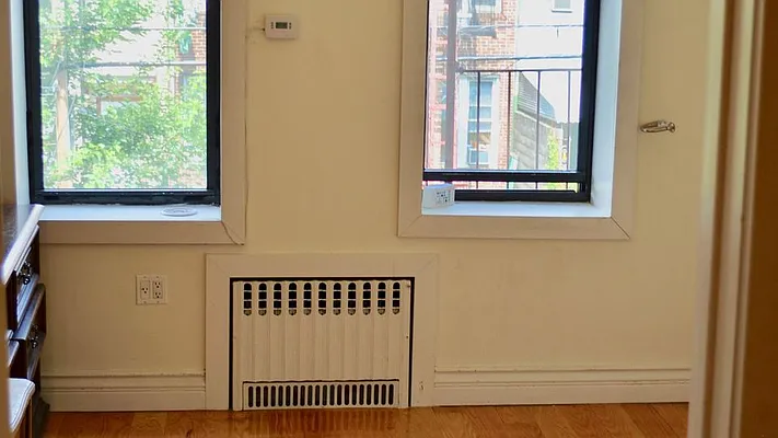 Rented by Nooklyn NYC LLC | media 25