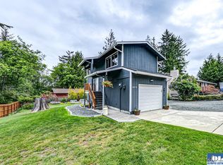 2419 W 14th St, Port Angeles, WA 98363