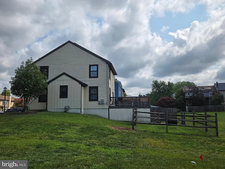 601 Magnolia Ct — Photo 14