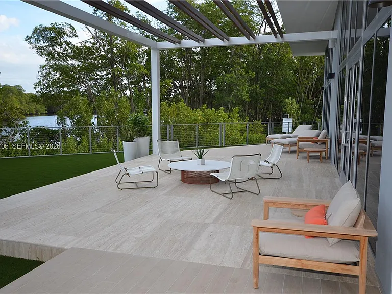 16385 Biscayne Blvd #518 — Photo 6