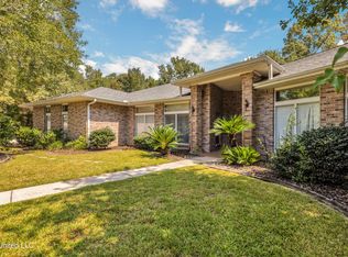 792 Ewa Ct, Diamondhead, MS 39525