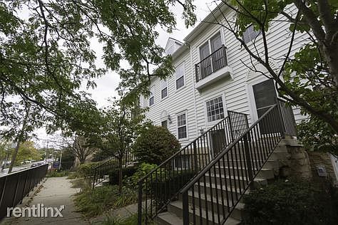 1st image of 1023 Maiden Ln #3469413