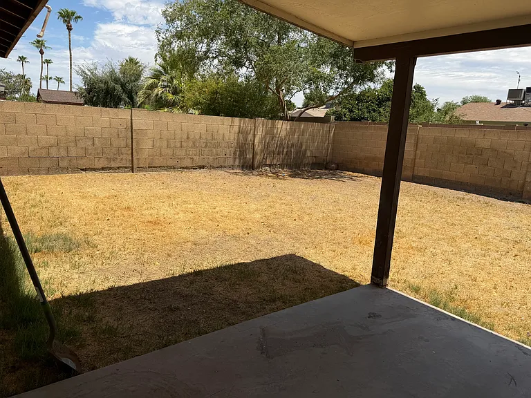 2349 E Alameda Dr — Photo 19