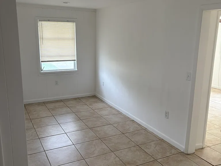5301 SE Ebbtide Ave — Photo 5