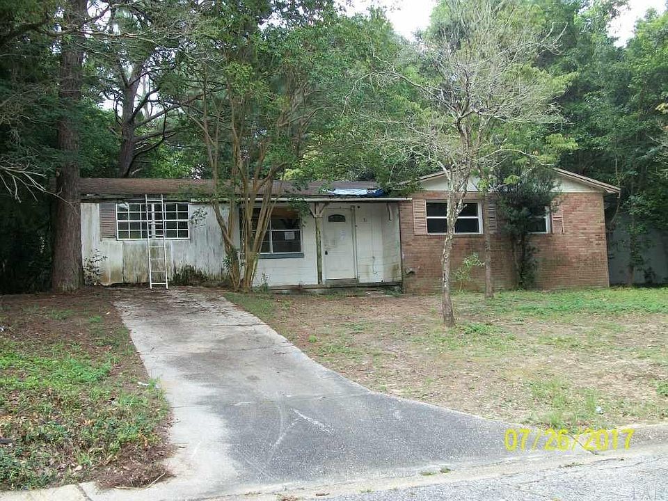 1st image of 6404 Fairview Dr