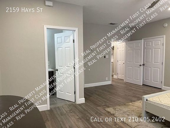 3rd image of 2159 Hays St
