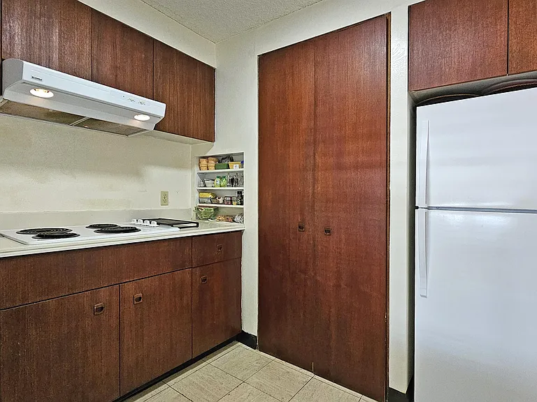 Full size refrigerator, stove and pantry