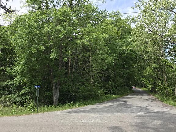3rd image of 0 Old Clarksville Park