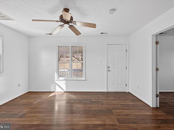 4th image of 344 Frog Hollow Rd