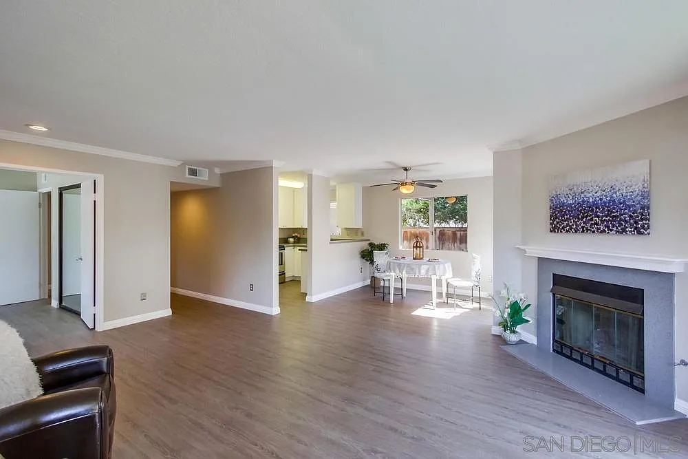 3 bed, 1230 sqft, $3,500 — Photo 1