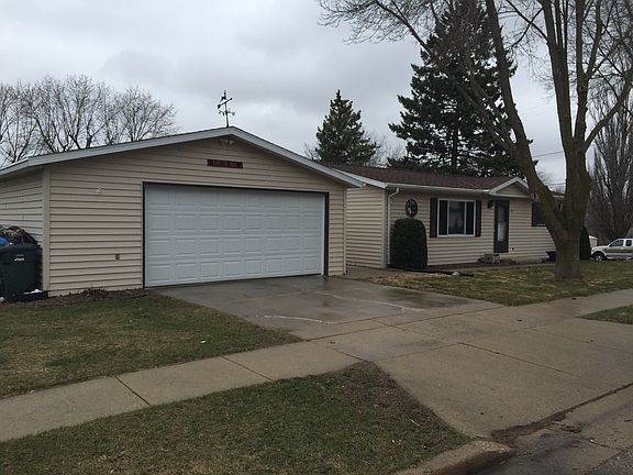 3rd image of 202 Highland Ave