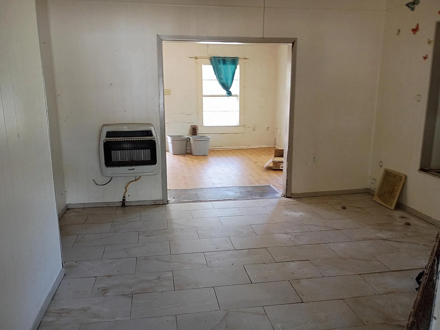 3 bed, 1008 sqft, $1,050 — Photo 2
