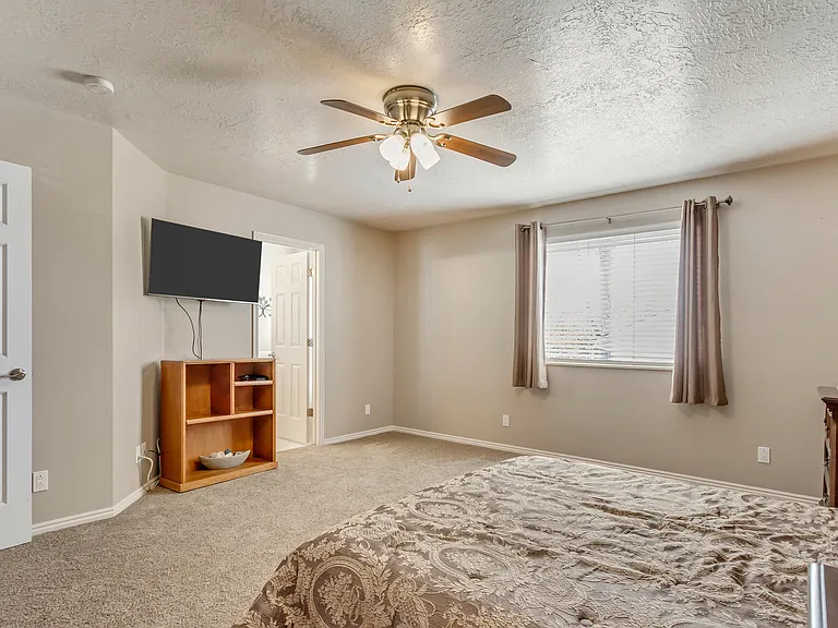 4573 S 5505 W — Photo 23