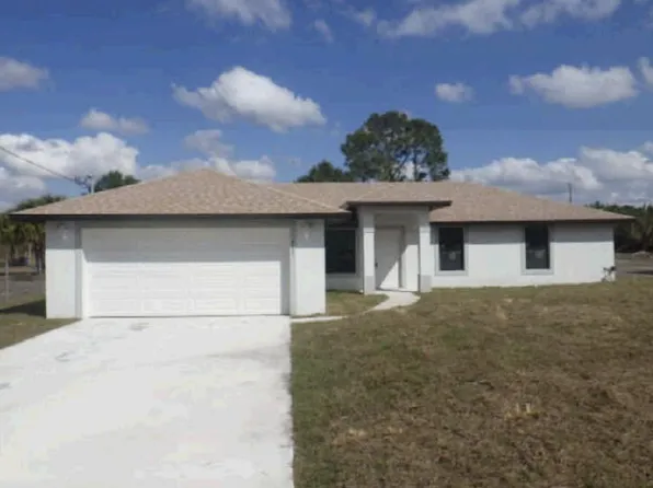 937 Columbus Blvd, Lehigh Acres, FL 33974