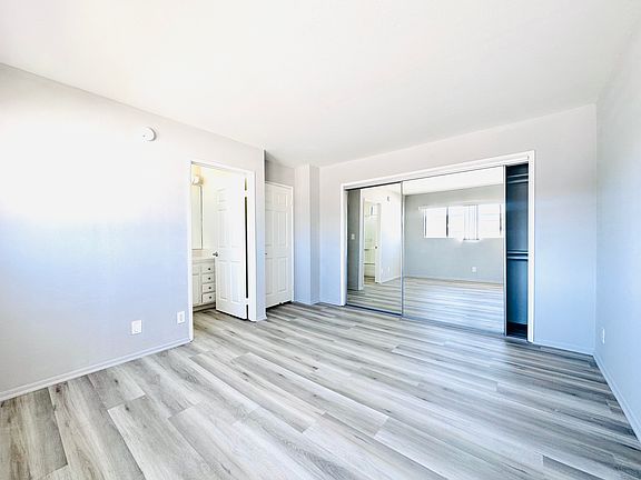 4th image of 3502 Jasmine Ave APT 203