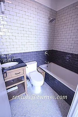 4th image of 212 Evergreen Ave #4A